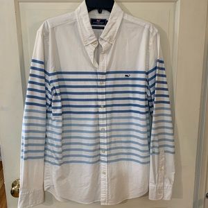Vineyard Vines button down shirt